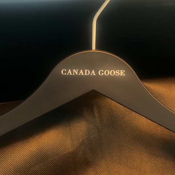 Canada Goose Box, Hangar & Garment Bag -authentic - Picture 6 of 10